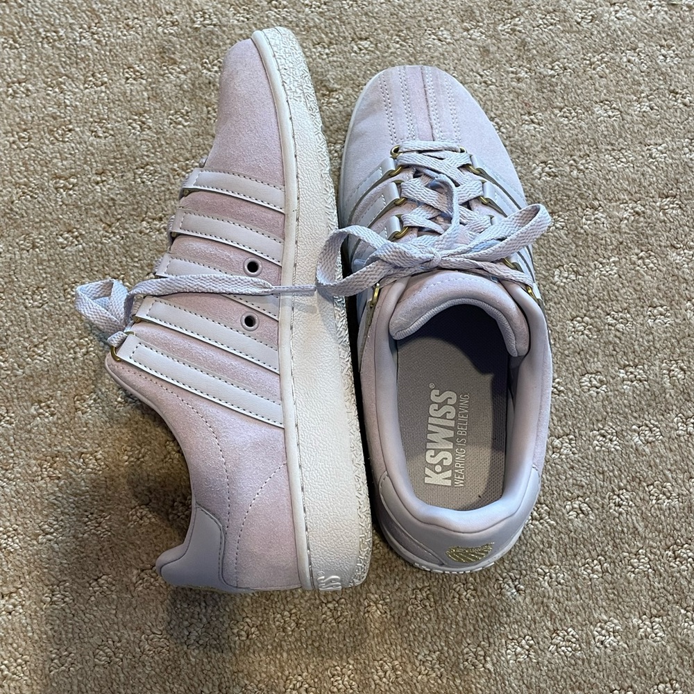 K Swiss. Light purple sneaker. Suede. Clean and comfortable.
